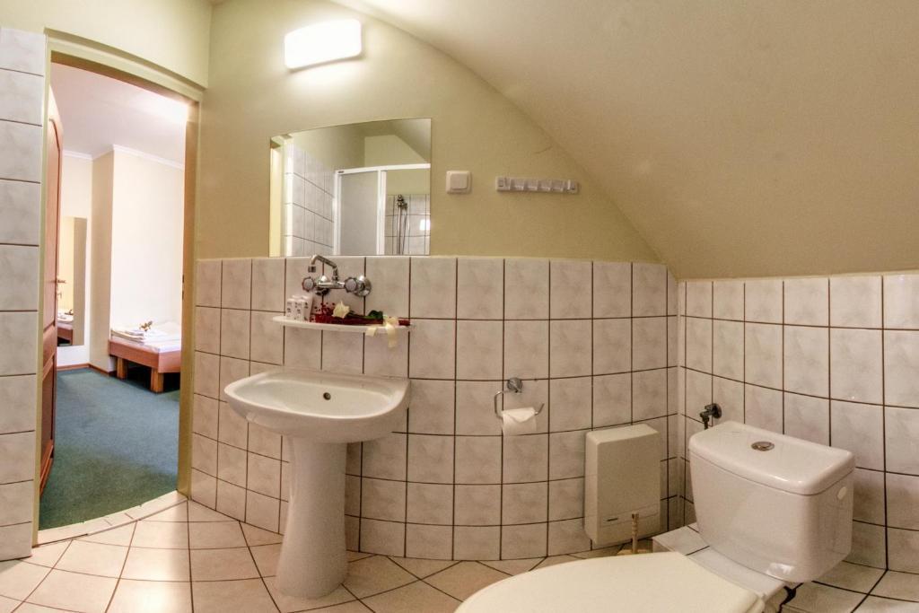 Hotel U Michalika Pszczyna Dış mekan fotoğraf